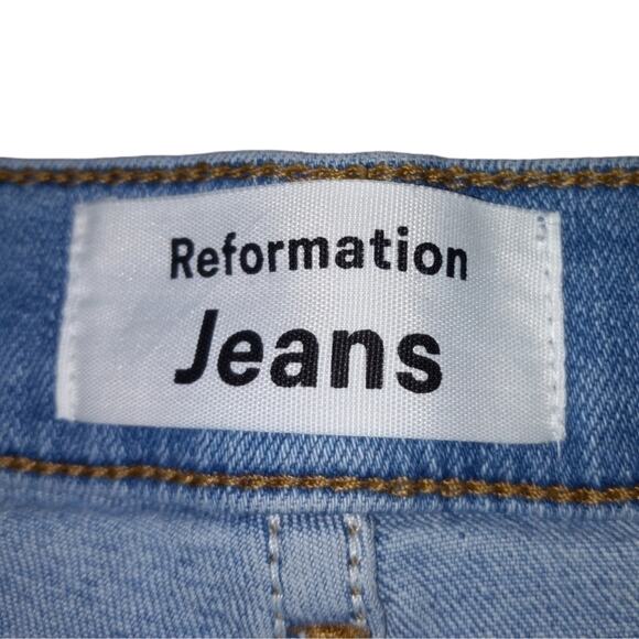 NWOT Reformation "High and Skinny Crop" Denim Jeans in Barbados Wash Size 31 - Picture 5 of 6
